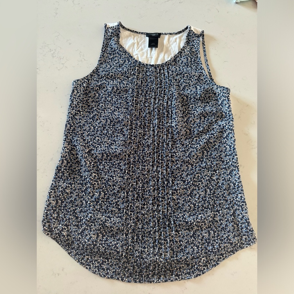 Ann Taylor Petite XXSP Blue And White Pattern Blouse